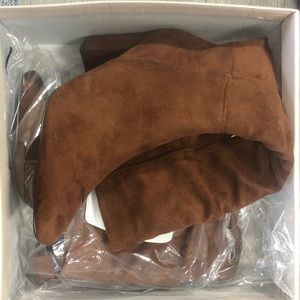 JustFab size 9 brown boots NWOT
